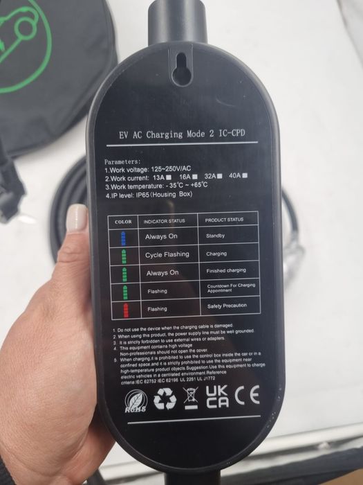 Zestaw do ładowania pojazdów elektrycznych typu 2