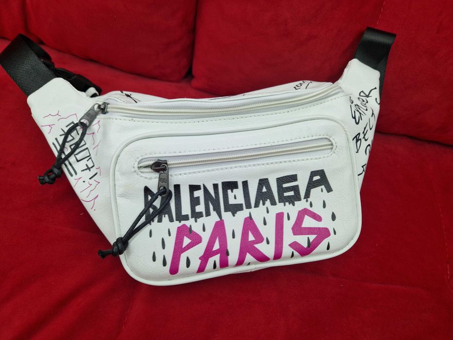 нагрудна сумка бананка Balenciaga. сумка бананка баленсиага