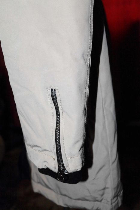 Куртку женскую, теплую