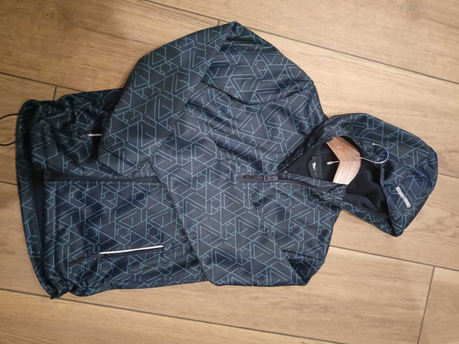 Kurtka   Crivit 146.   152    Softshell