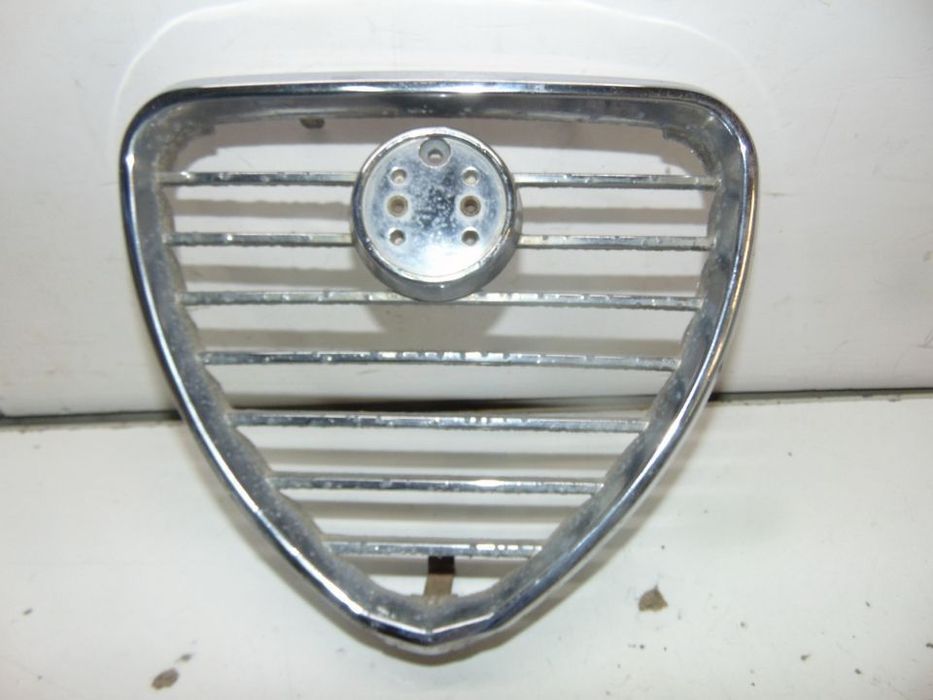 Alfa romeo grelha central/Bmw grelha central