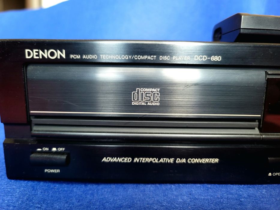 Аудиофильский CD-плеер Denon DCD-680