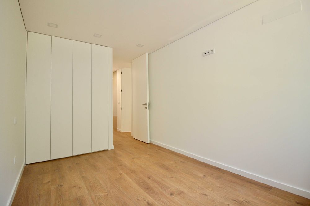 Apartamento T2 à venda em Braga (Maximinos, Sé e Cividade), Braga — foto 8