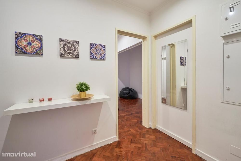 Quarto - localizado em Saldanha Lisbon