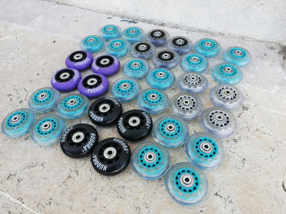 Vendo Roda suplente de patins em linha completamente novos