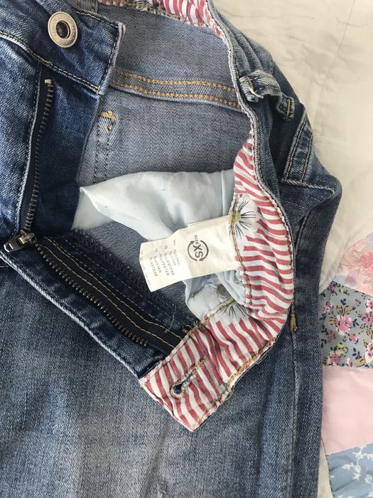 spodnie jeansy z przetarciami xs