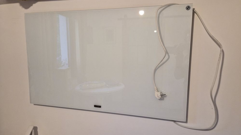 Szklany Grzejnik na podczerwień Elektryczny Promiennik Yoer 600W Energooszczędny , WiFi , Timer