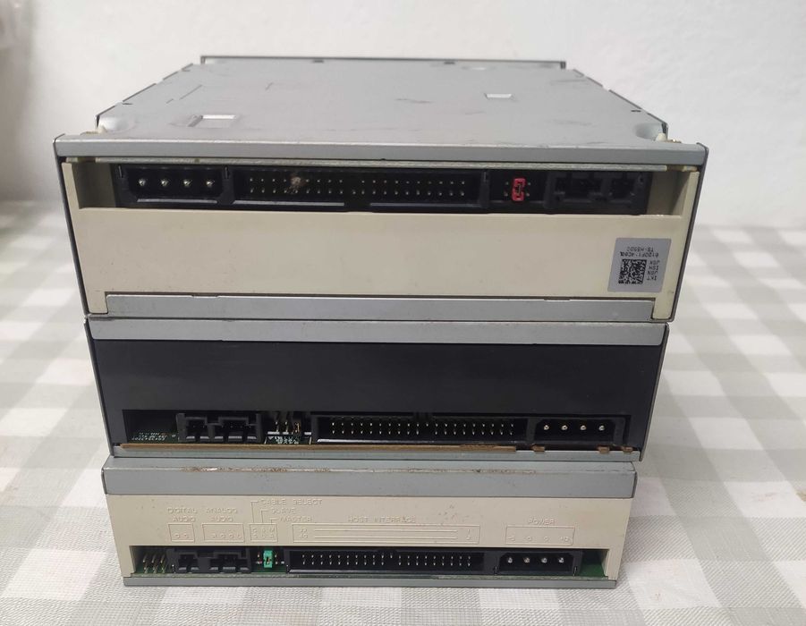 Gravador e leitor DVD