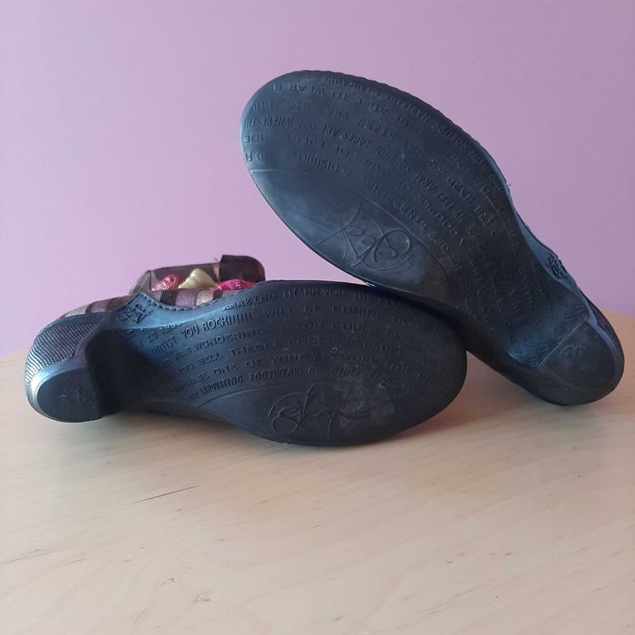 Botim Raro Eject Colorido num 38