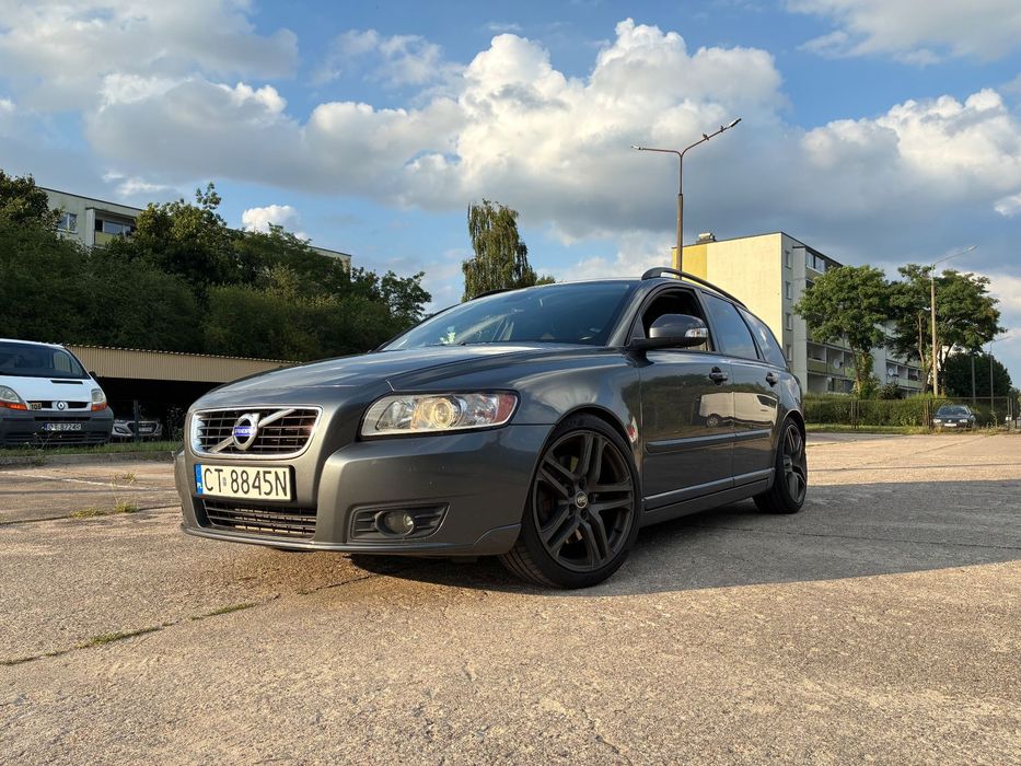 Volvo V50