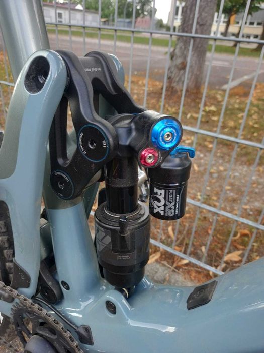 Elektryczny rower Ghost PATH RIOT CF/LC advanced Grey