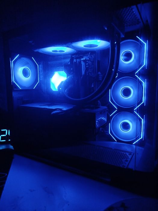 RTX 5070 | Мощный игровой ПК на Ryzen 5 7600X