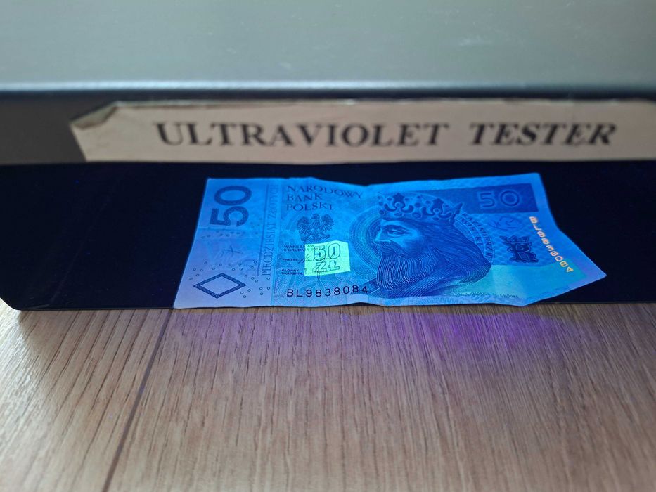 Tester banknotów ultrafiolet