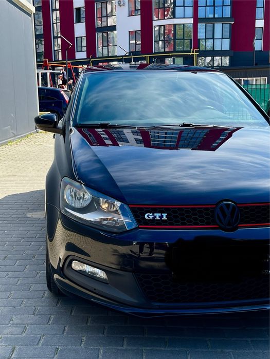 Продам VW Polo 2011 1.4 132 кв