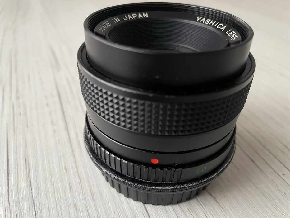 Продам об'єктив Yashica ML 50mm f1.7 байонет EF Canon