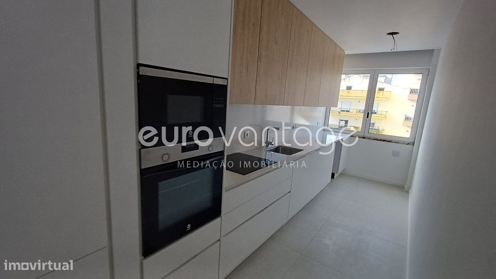 Apartamento T3 Totalmente Remodelado, Leiria