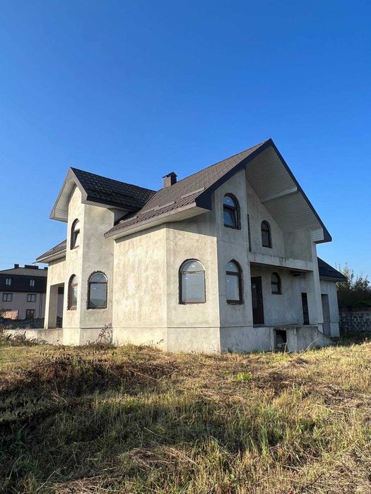 Продається будинок 200м² / 12 соток / Гараж