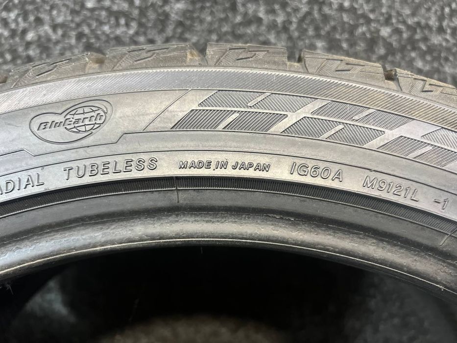 Yokohama 245/40R19 Ice Guard iG60