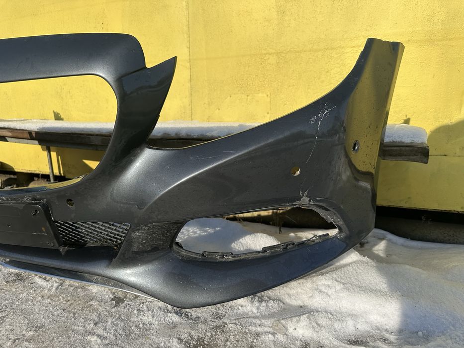 Передний бампер в сборе MERCEDES C220