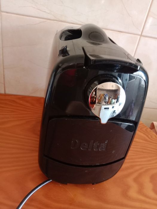 Máquina de café Delta Q64285459765891120
