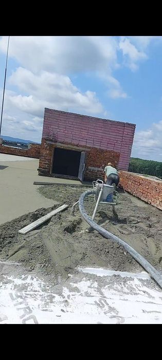 Напівсуха стяжка