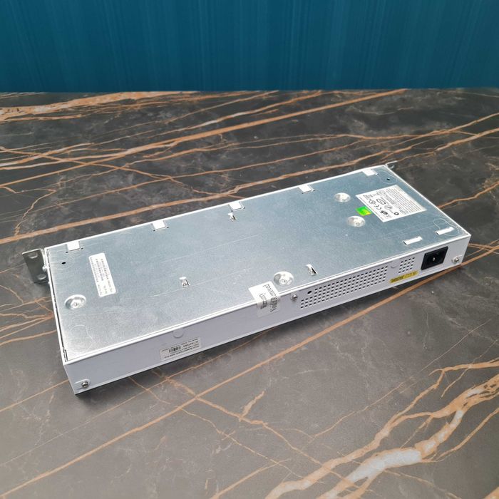 Switch 24-portowy 3Com Baseline Switch 2226 Plus