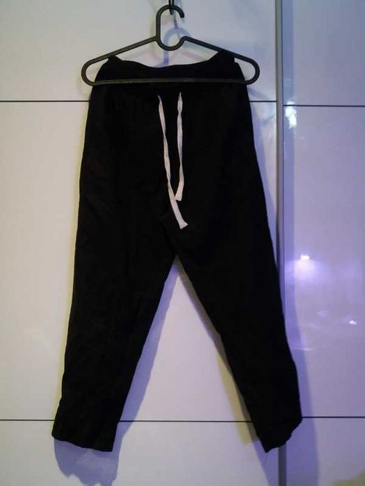 Spodnie czarne bawełniane na lato