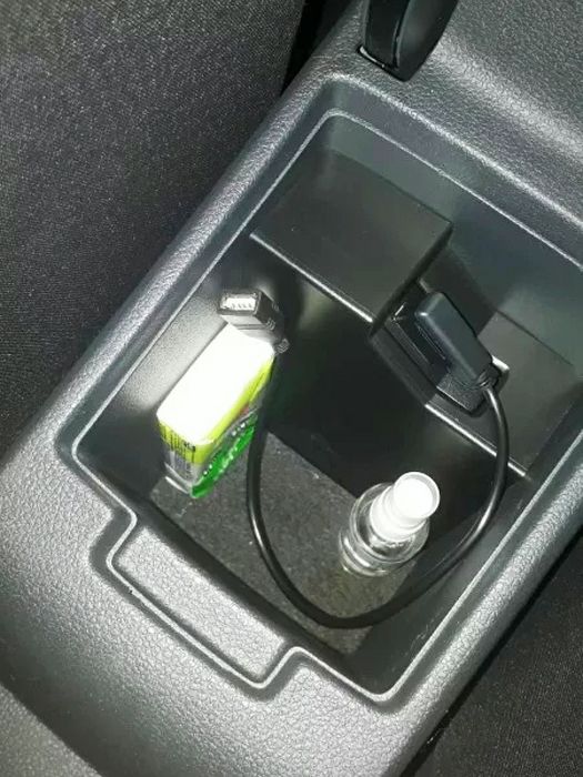 Кабель USB AUX iPhone на VW Audi (Америка) переходник MMI AMI Ауди Юсб