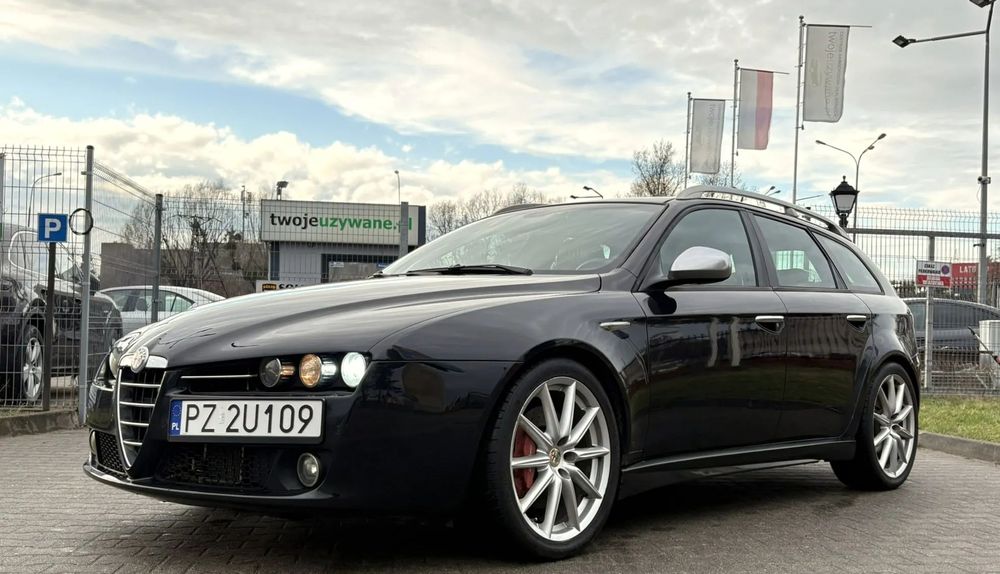 Alfa Romeo 159 4X4/ Ti/ PDC/ ALU19/ Skóra + Podgrzewanie/ Szyber/ HAK/ Radio Android
