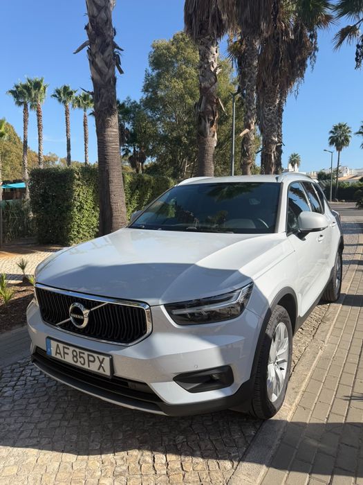 Carro Volvo XC 40 — photo 4