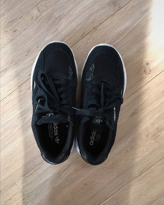 Adidas Originals Falcon