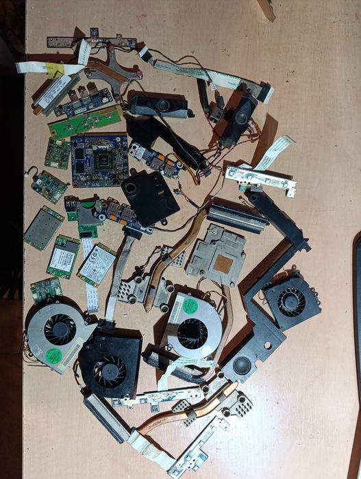 запчасти к ноутбукам