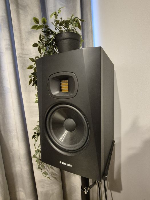 Monitory Studyjne Adam Audio T7V ze stojakami