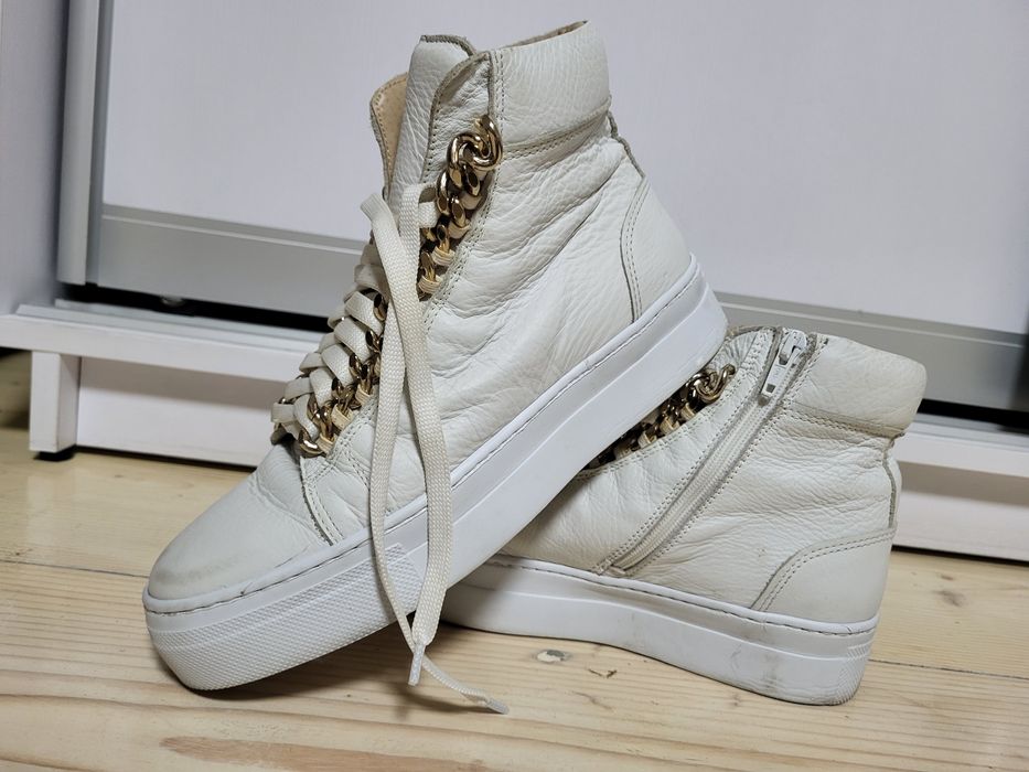 Кеди білі високі