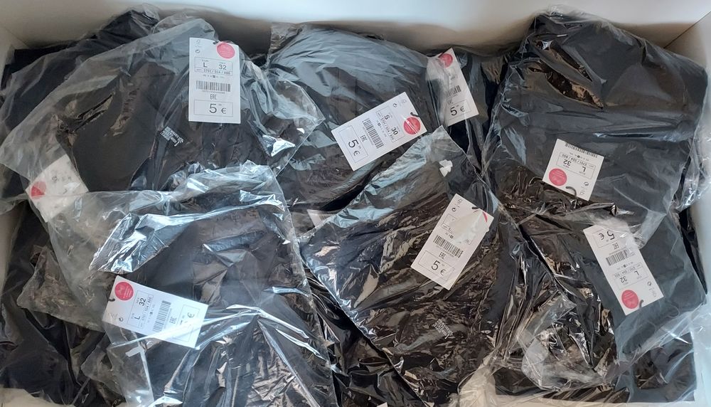 Pack 2x Calções de Banho Pretos Lefties (Novos com Etiqueta) – Vários Tamanhos S ou XL