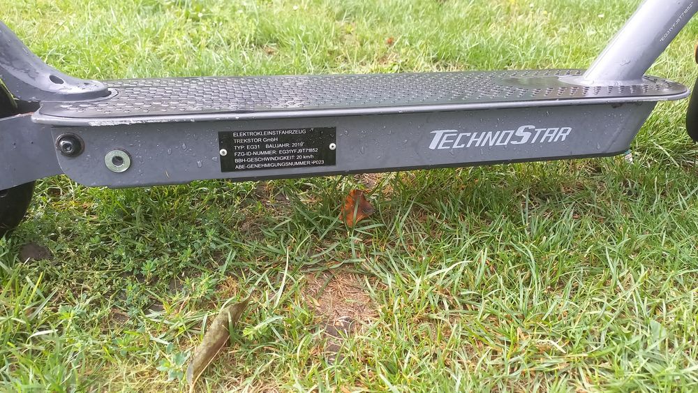 Самокат ТехноСтар 2019 рік в гарному робочому стані