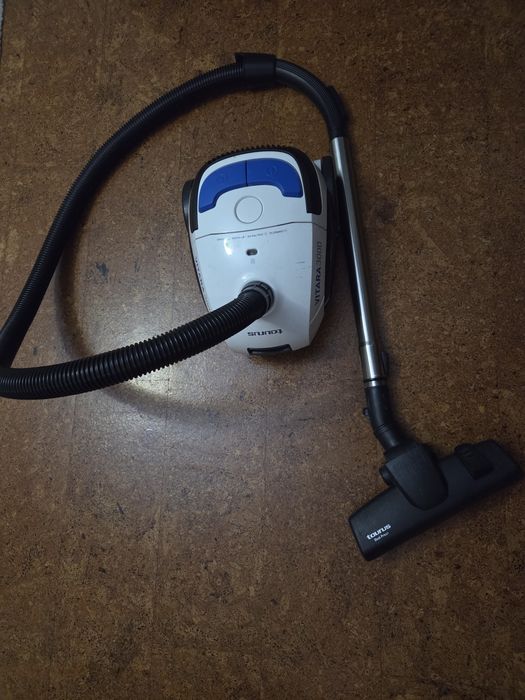 Aspirador de pó com saco lavável / reutilizavel