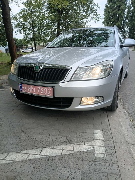 Продам Шкодувку 1.6 Автомат