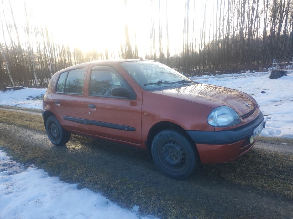 Renault Clio II 1.2 z 1999 - 207 tys km