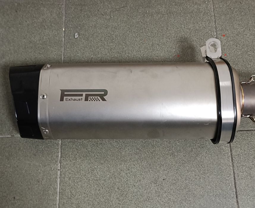 Ponteira e tubo Escape FR Exhaust