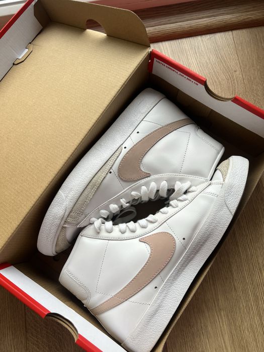 Кросовки nike blazer