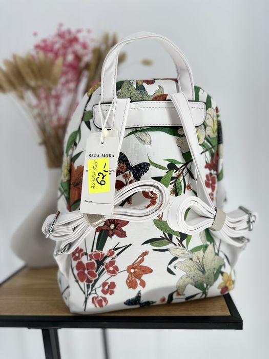 Nowy plecak damski kwiaty / wiosna