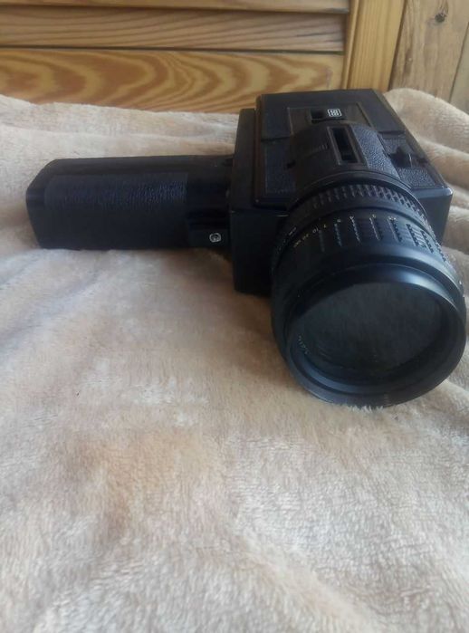 Кинокамера Зенит Кварц-8XL видеокамера в родном чехле