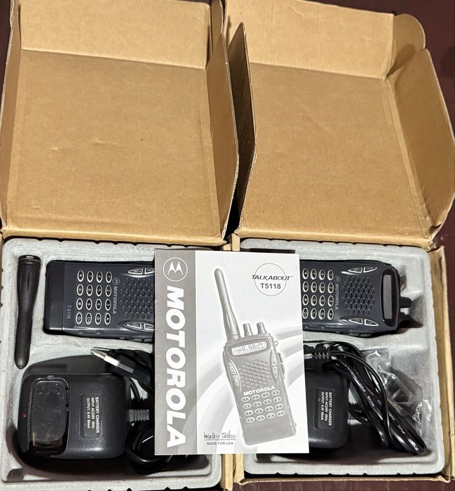 Motorola T5118 радіостанція