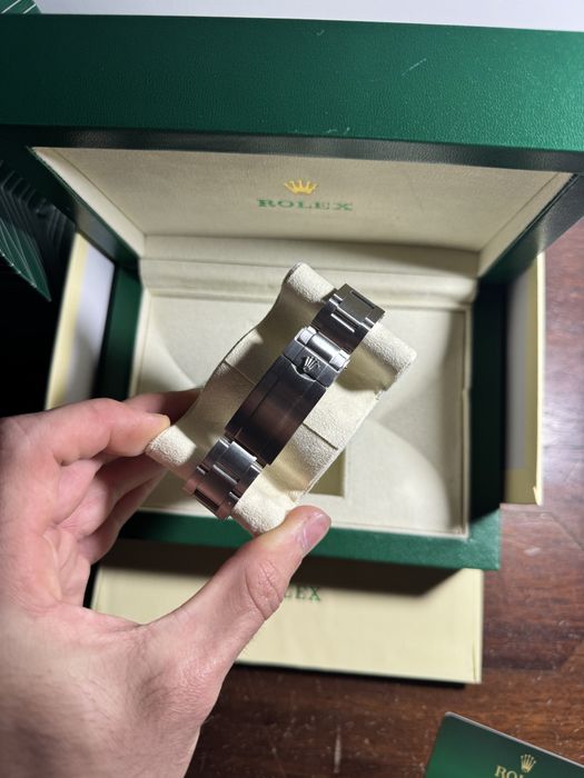 Rolex Submariner Hulk Green