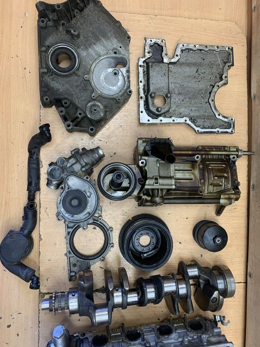 Двигун BMW n62b48 мотор БМВ н62б48 по запчастинах деталях розбірка