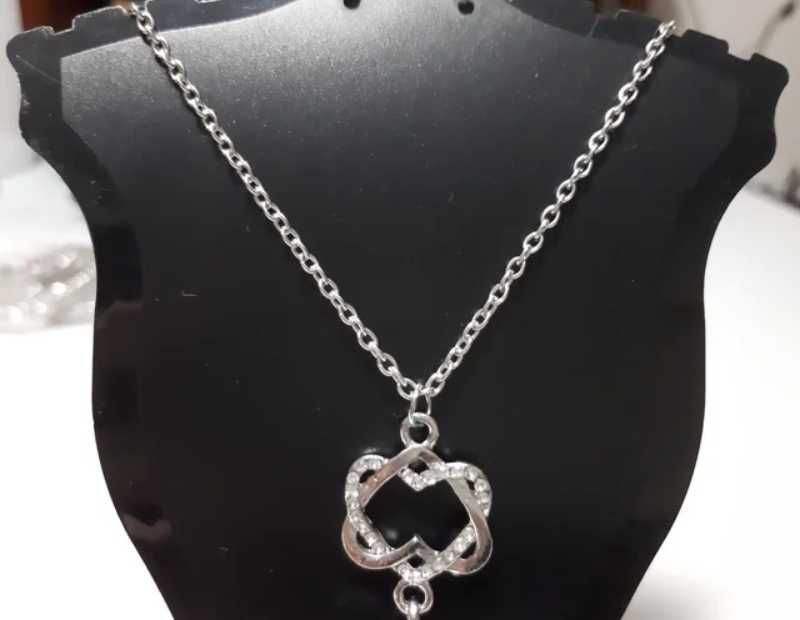 Fio de 3mm com Pendente de Cristal Branco Novo