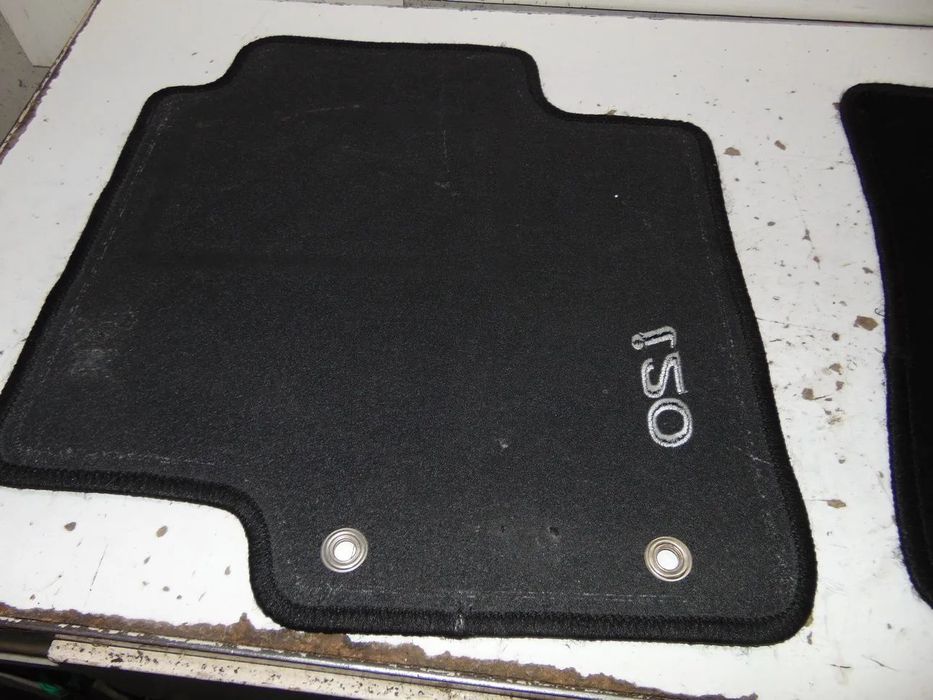 Hiunday i20 tapetes " nova de stock antigo