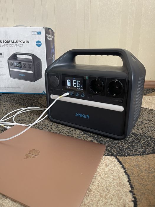 Anker PowerHouse 535 / 512 Вт⋅год / LiFePO4