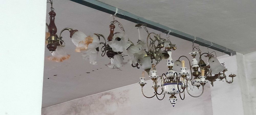 Candeeiros de teto diversos